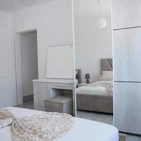 Summer Apartment Golem (Tirana)