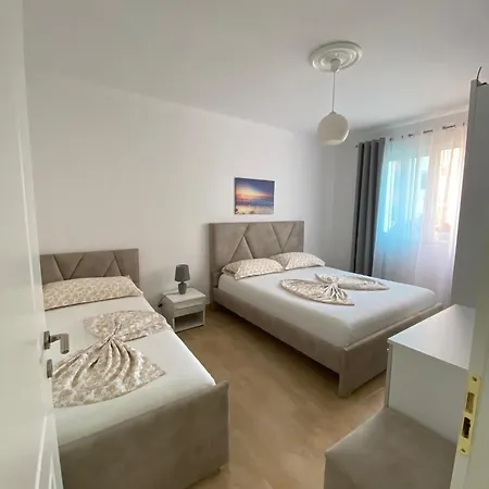 Summer Apartament Golem (Tirana)