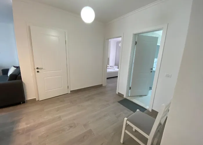 Summer Golem (Tirana)