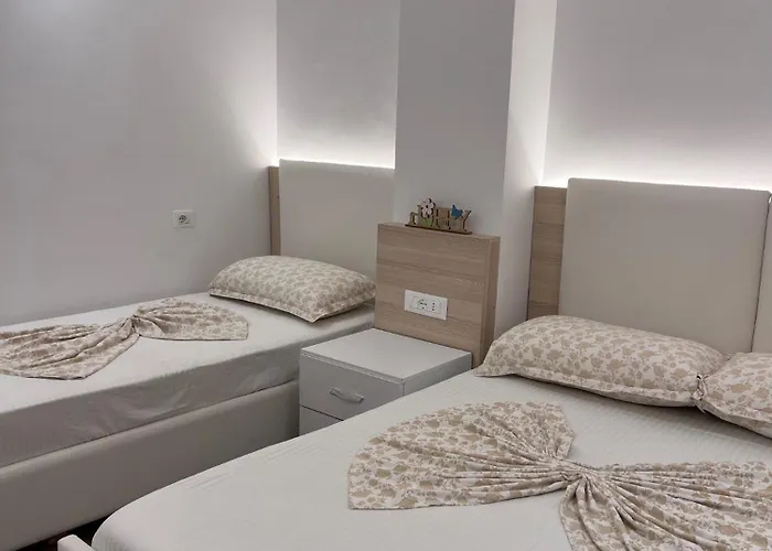 Apartamento Summer Golem (Tirana)