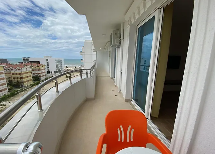 Summer * Golem (Tirana)